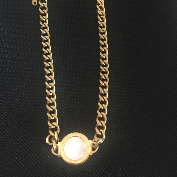 NEW! Reversible Necklace. Black/White. - Picture 9 of 12